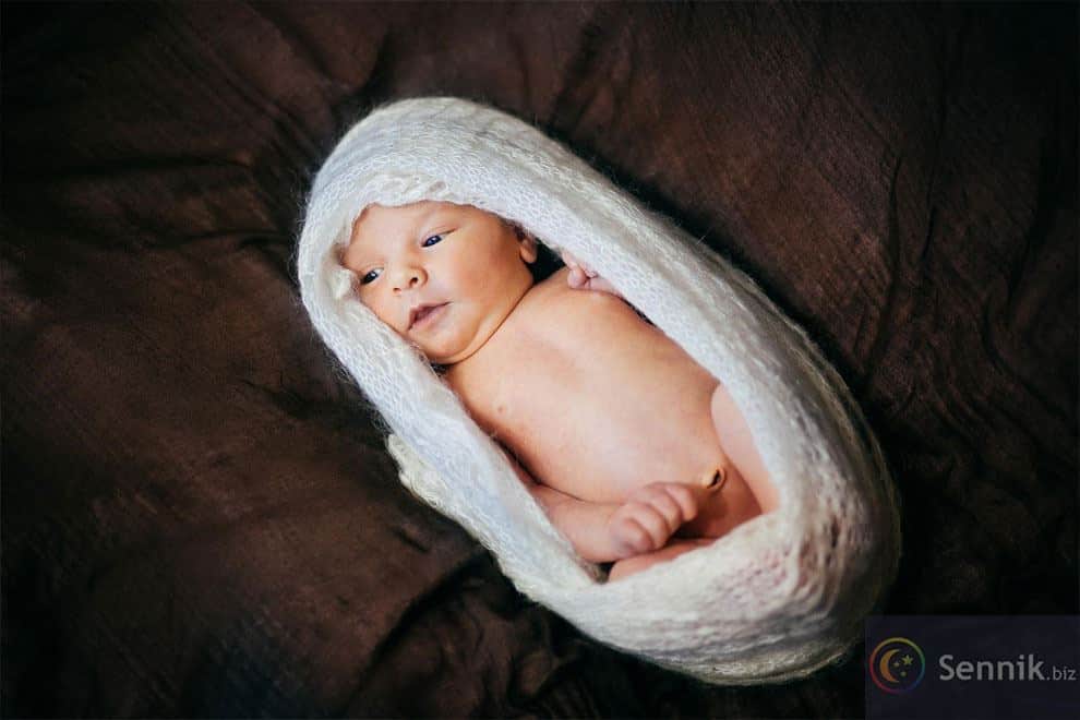 znaczenie snu noworodek