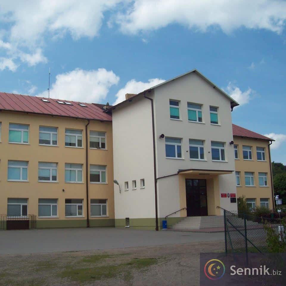 Sennik Szkoła